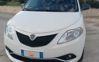 In vendita: Lancia Ypsilon